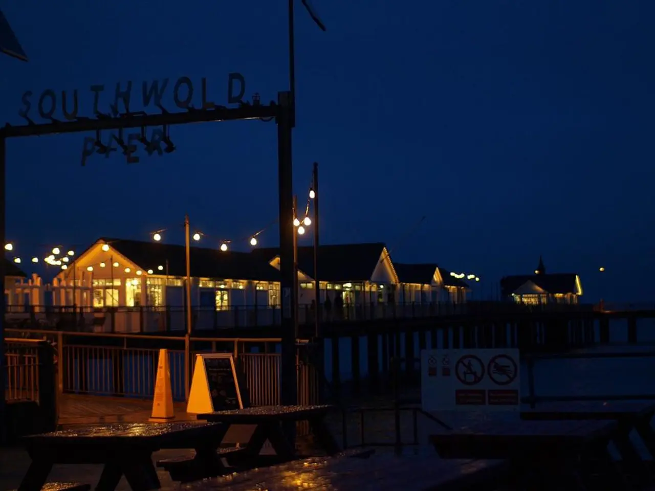 Real-world Skills Enhancing Educational Scavenger Hunt Strategies (Guide)