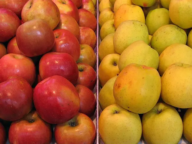 Improving Eye Health with Apples and Vitamin A