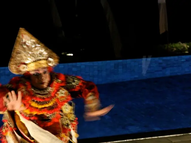 Trump's hostile actions prompt Duncan's party shift from Republican to Democrat, with Duncan...