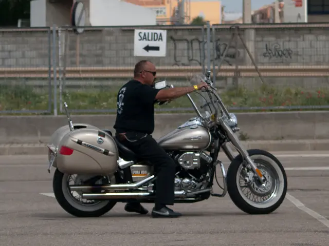 Guide for H-1Bs and NRIs Relocating to India: Information on Financial Transactions, Taxes, and...