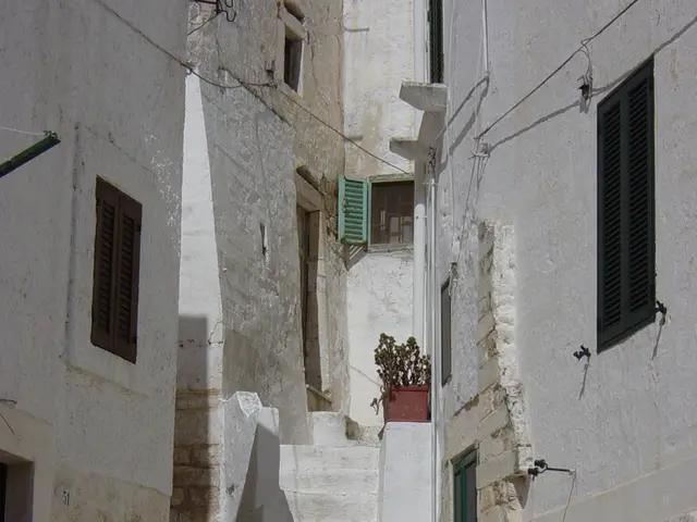 Tragedy strikes: Another student dead after falling from Holy Cross Stairs